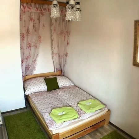Zahradní Apartamento *